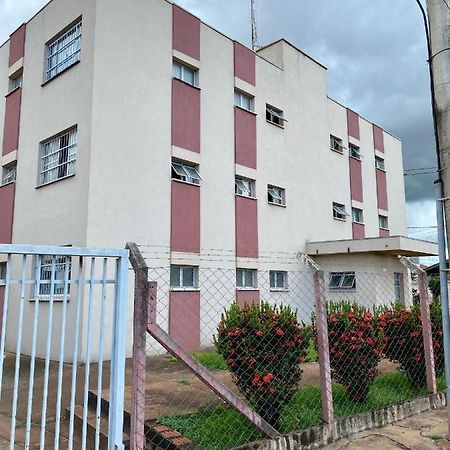 Apartamento Em Olímpia מראה חיצוני תמונה